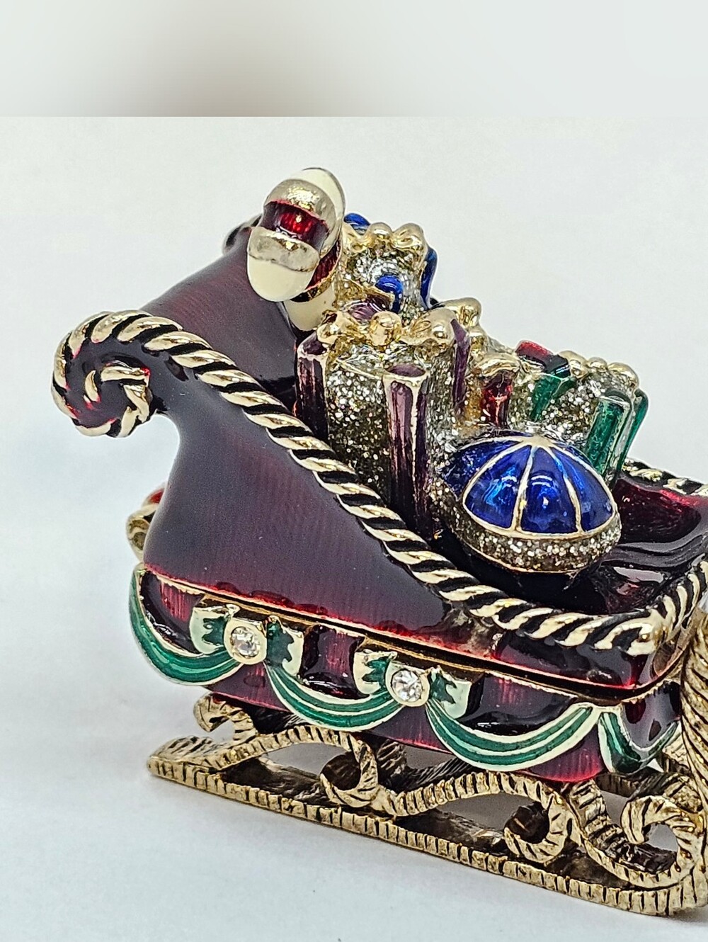 MONET Jeweled Crystal Enamel Chistmas Santa Sleigh Secret Jewelry/Ring/Pill Box